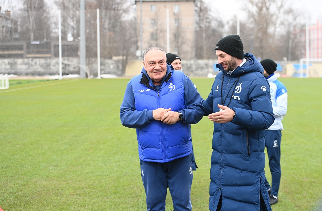 «Он относился ко мне как к сыну». Тренеры и футболисты вспоминают Александра Ярдошвили