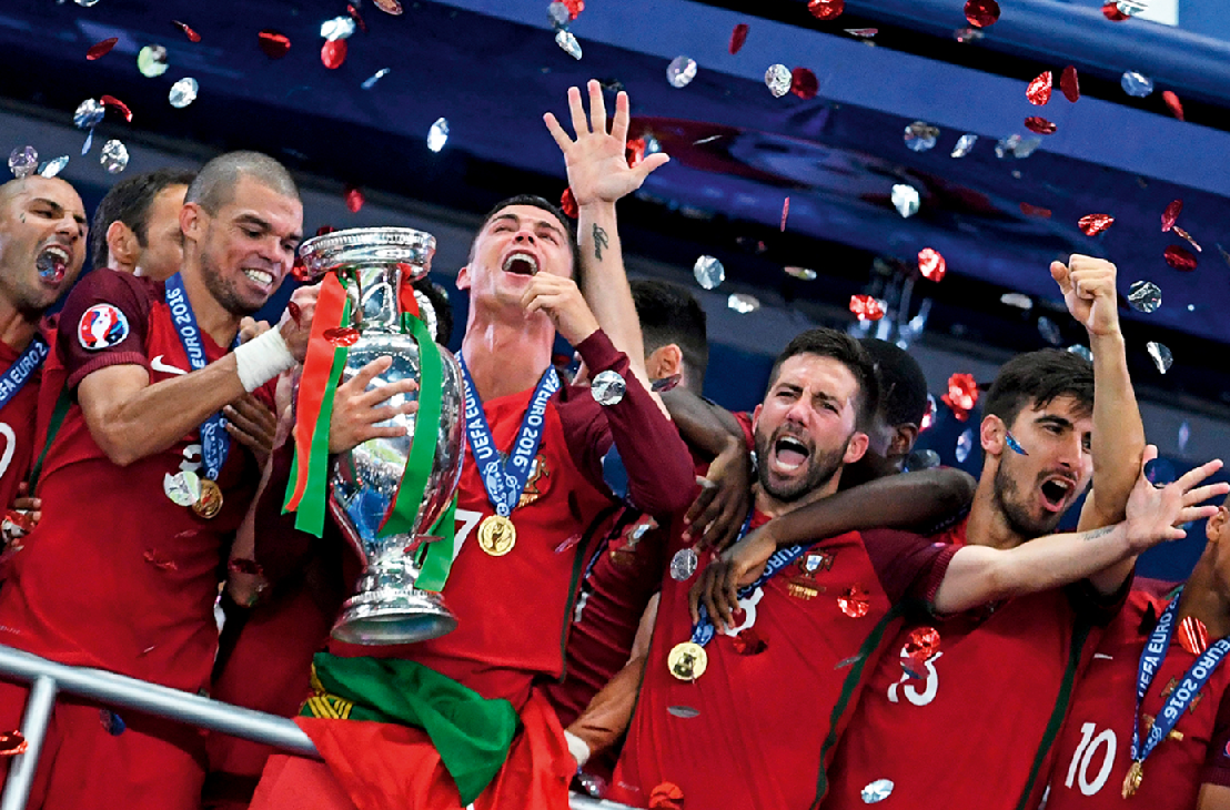 Португалия Чемпионат Европы 2016. Криштиану победа сборной Португалии 2016 евро 2016. Португалия чемпион Европы по футболу 2016. Португалия 2016 чемпион. День ч е