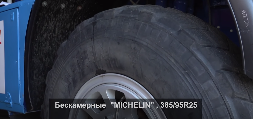 Продается гоночный грузовик «КАМАЗ-мастера» за 15 000 000 рублей