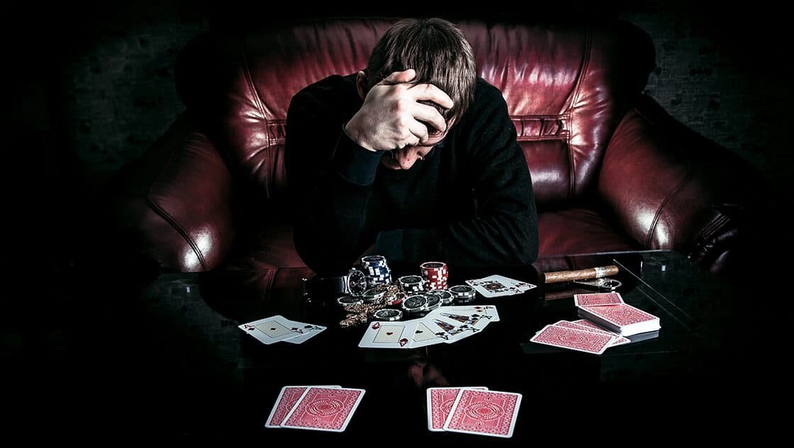 Азартные игры проблема. Азартный человек. Игровая зависимость. Зависимость от казино. Проигрыш в казино.